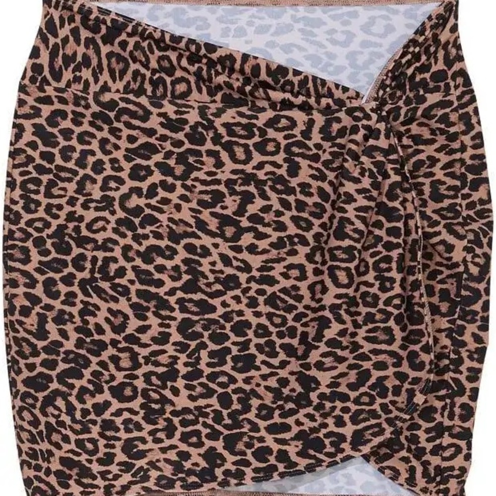Victoria’s Secret Swim Cover (M/L)